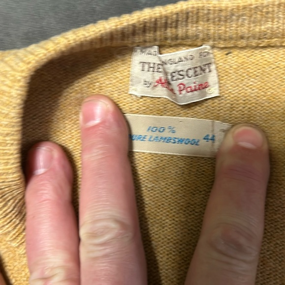 Other - Vintage Men’s V Neck Wool Sweater size 44